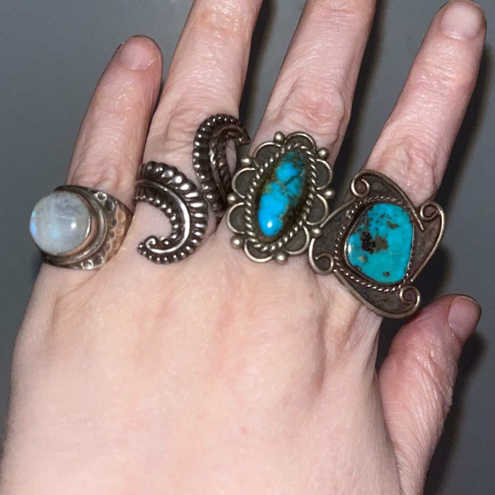 Hammered Sterling Silver Moonstone Ring - Picture 4 of 5